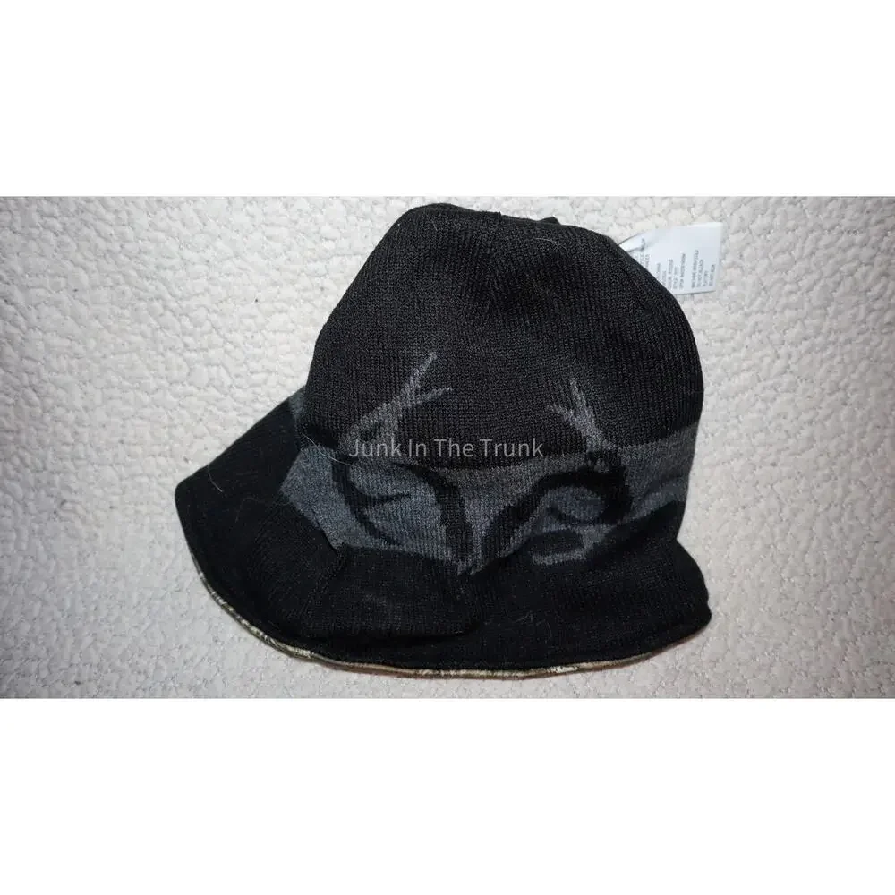 Reversible beanie